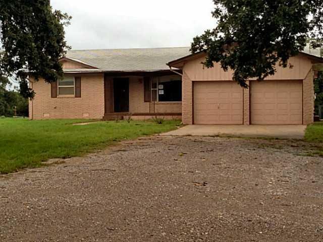 24336 Gaddy Rd, Tecumseh, OK 74873 - photo 1
