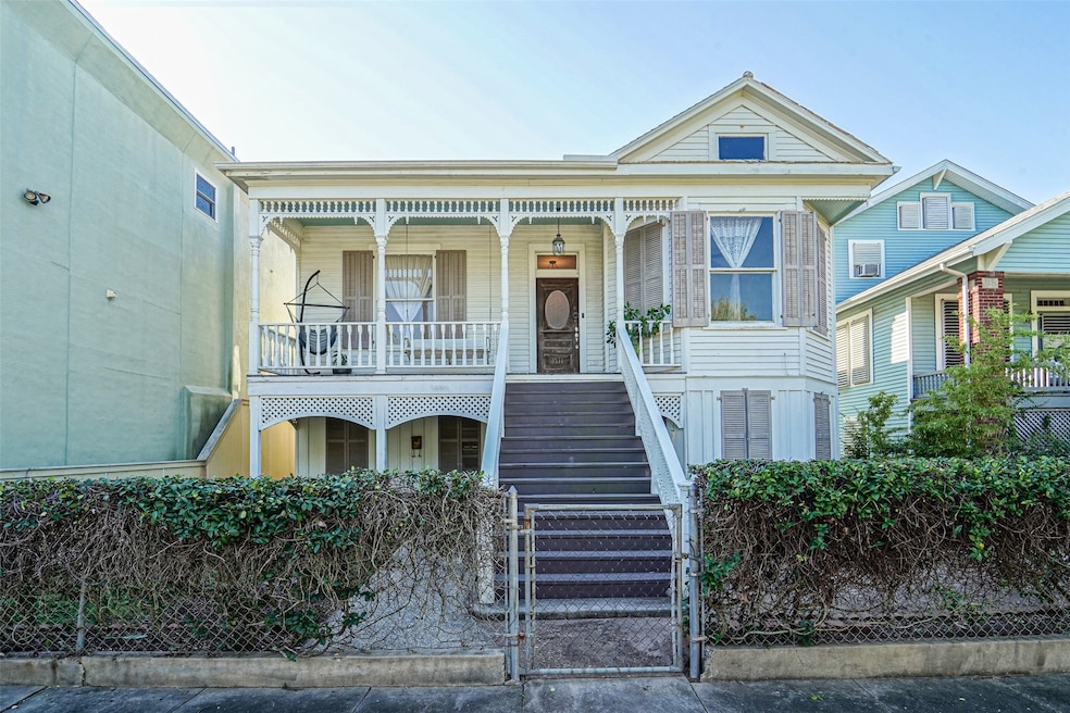 3111 Avenue O, Galveston, TX 77550 MLS 75682605