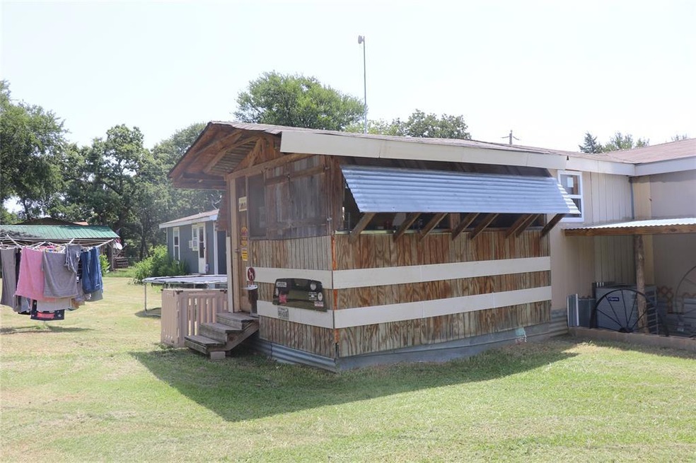 4700 Cedar Ln, Cleburne, TX 76031 - photo 1