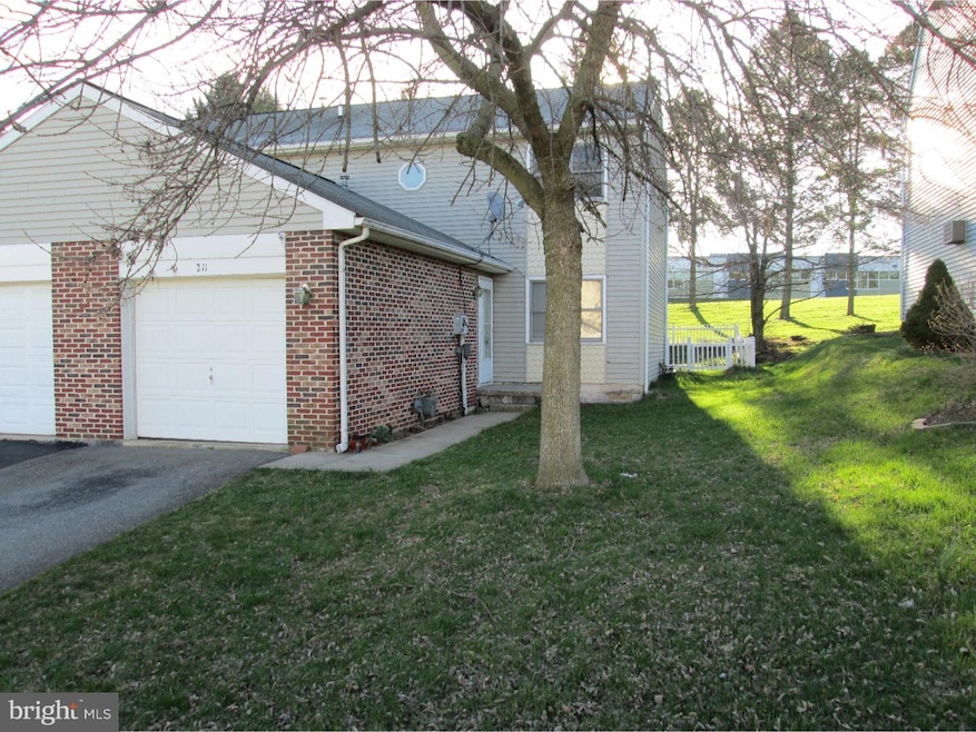 211 S 4th St, Womelsdorf, PA 19567 - photo 1