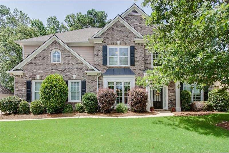 Sought-after Mill Creek Schools!  Friendly neighbo