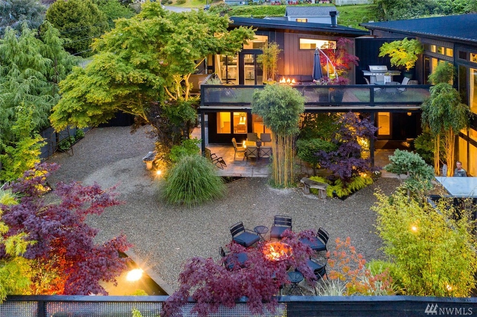 220 7th Ave N, Edmonds, WA 98020 - photo 1