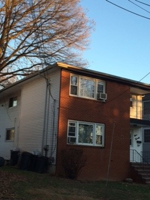 921 Oak St, Roselle, NJ 07203 - photo 1