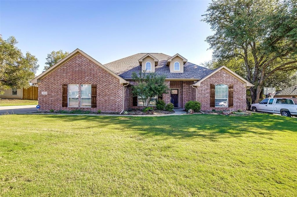 3234 Crossbridge Cir, Granbury, TX 76049 - photo 1