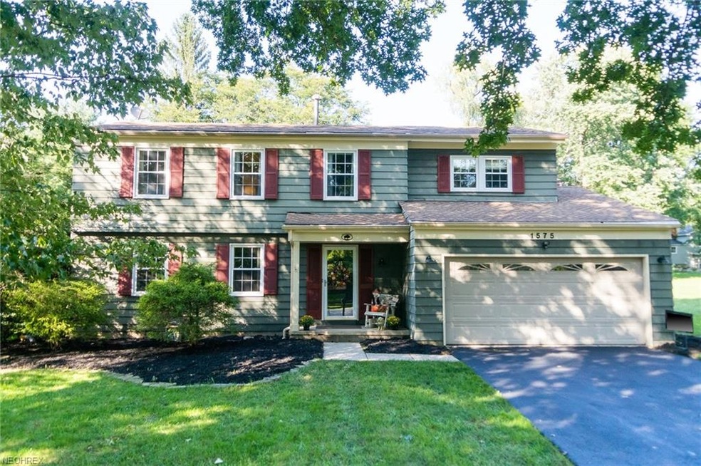 Welcome Home to 1575 Barlow Rd!