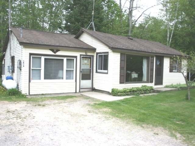 5826 E Townline Lake Rd, Harrison, MI 48625 - photo 1