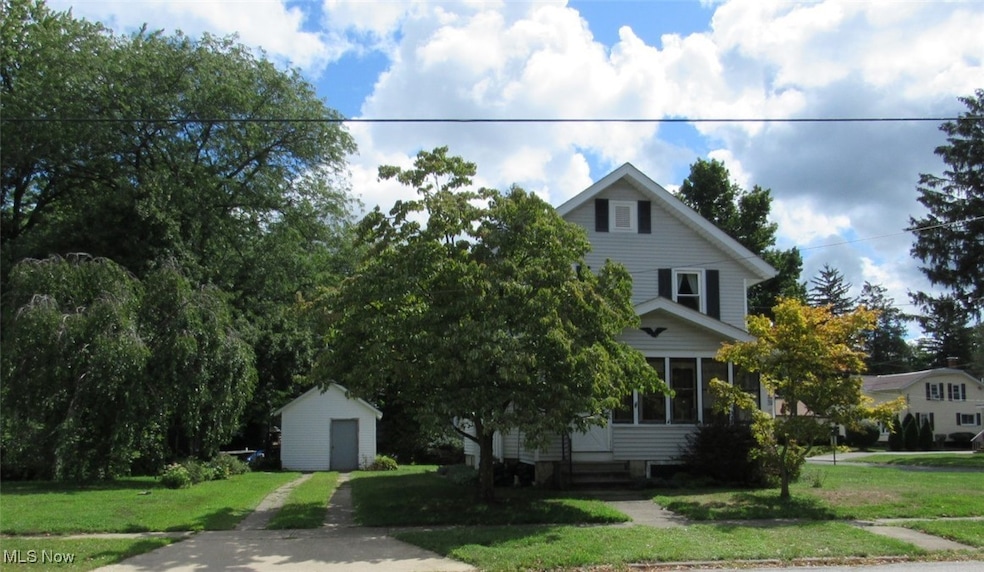 185 Chestnut St, Geneva, OH 44041 - photo 1