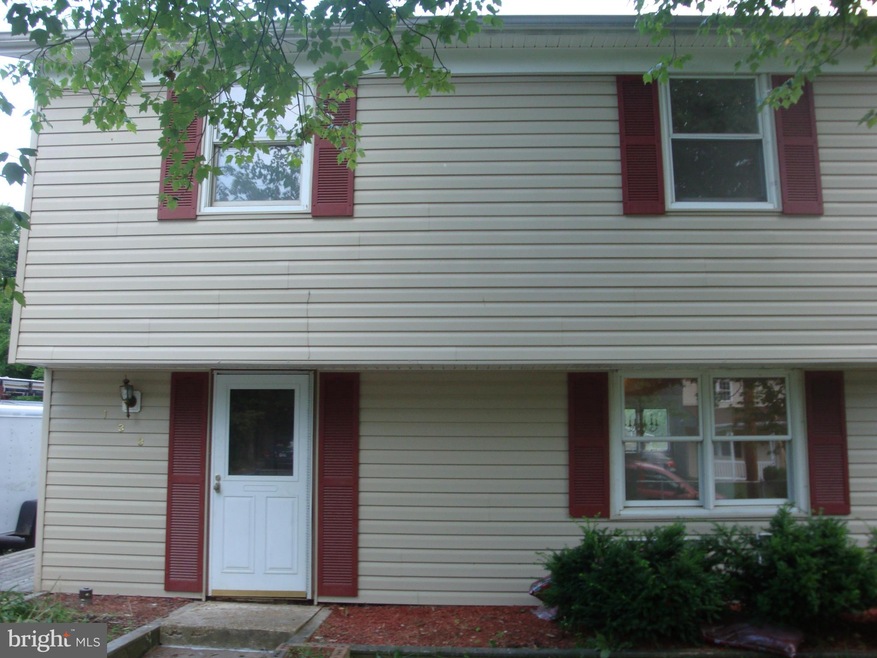 133 Martin Dr, Manassas Park, VA 20111 - photo 1