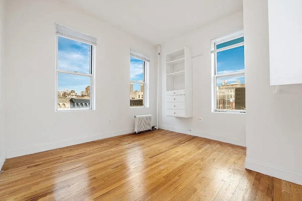 For Rent $5,095/month