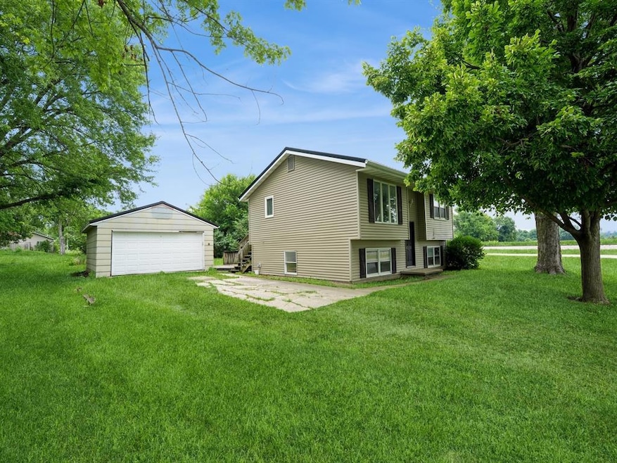 For Sale $179,900 • Co-Listing Agent