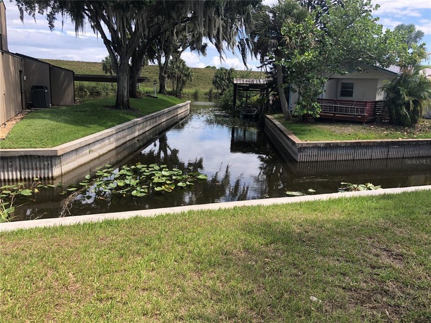 678 Us Highway 441 SE, Okeechobee, FL 34974 - photo 1