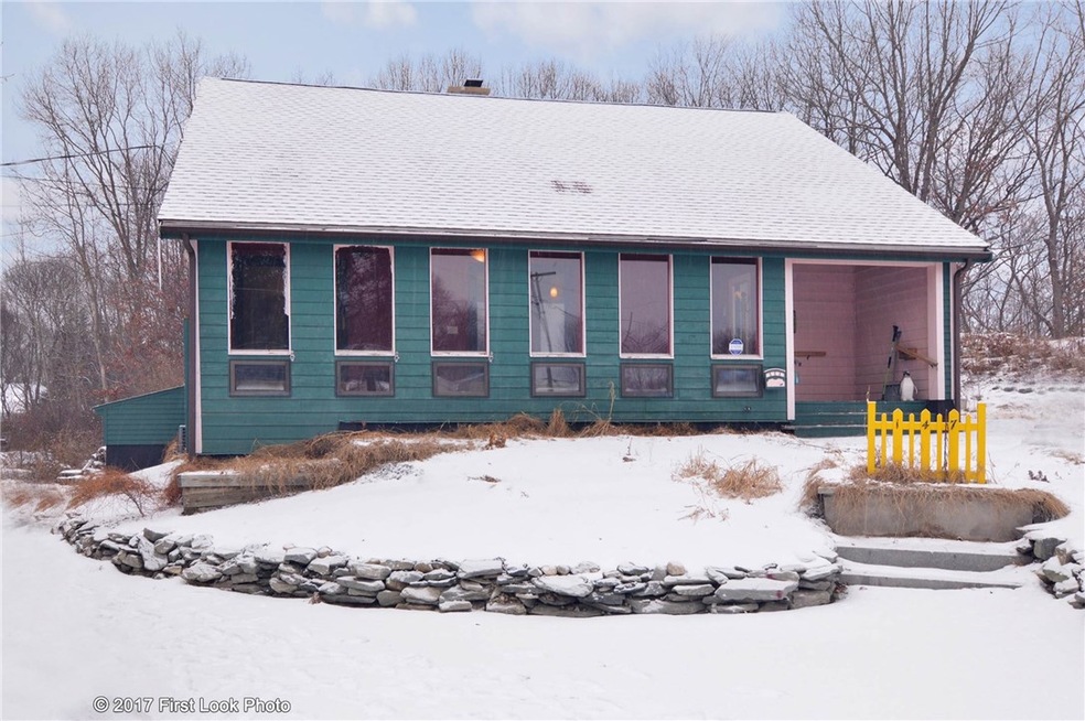 147 Prospect St, Manville, RI 02838 - photo 1