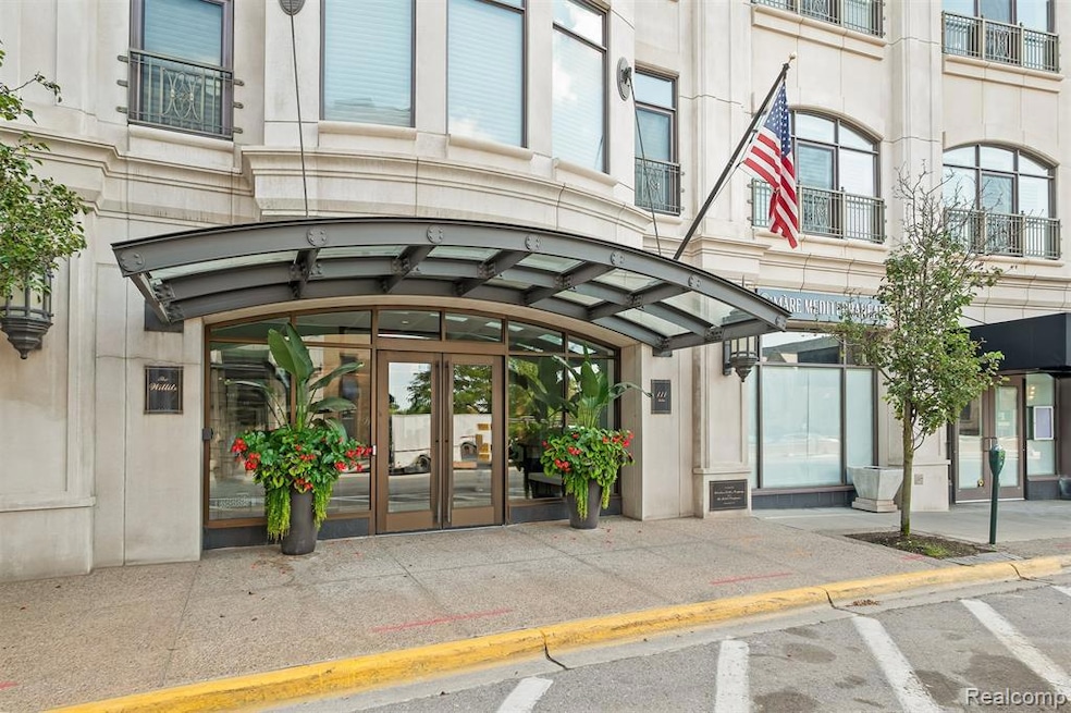 The Willits unit 403, Birmingham, MI 48009 - photo 1