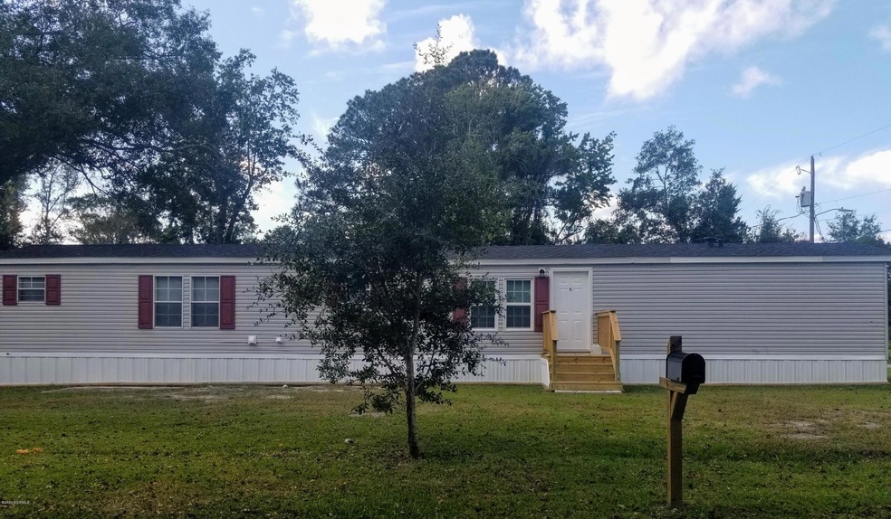 110 Piney View St, Piney Green, NC 28544 - photo 1