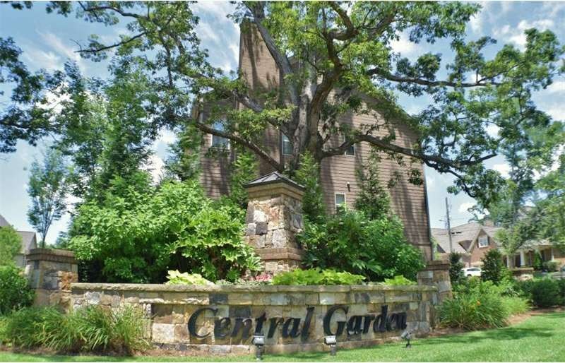 3908 Central Garden Ct, Smyrna, GA 30080 - photo 1