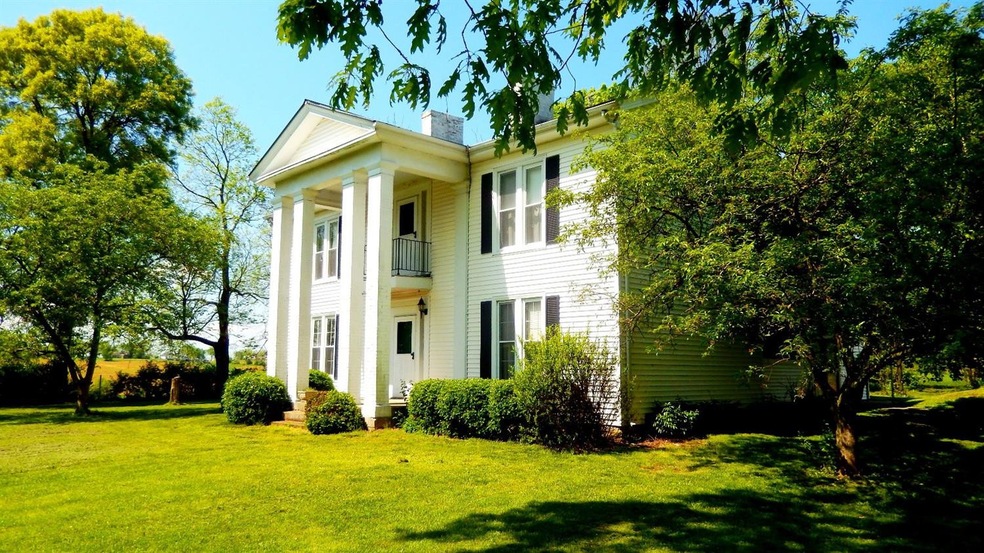 1627 Kidds Mill Rd E, Versailles, KY 40383 - photo 1