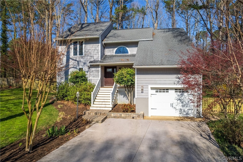 View of front of home with a front lawn