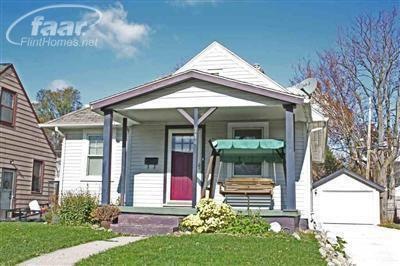 714 Alvord Ave, Flint, MI 48507 - photo 1