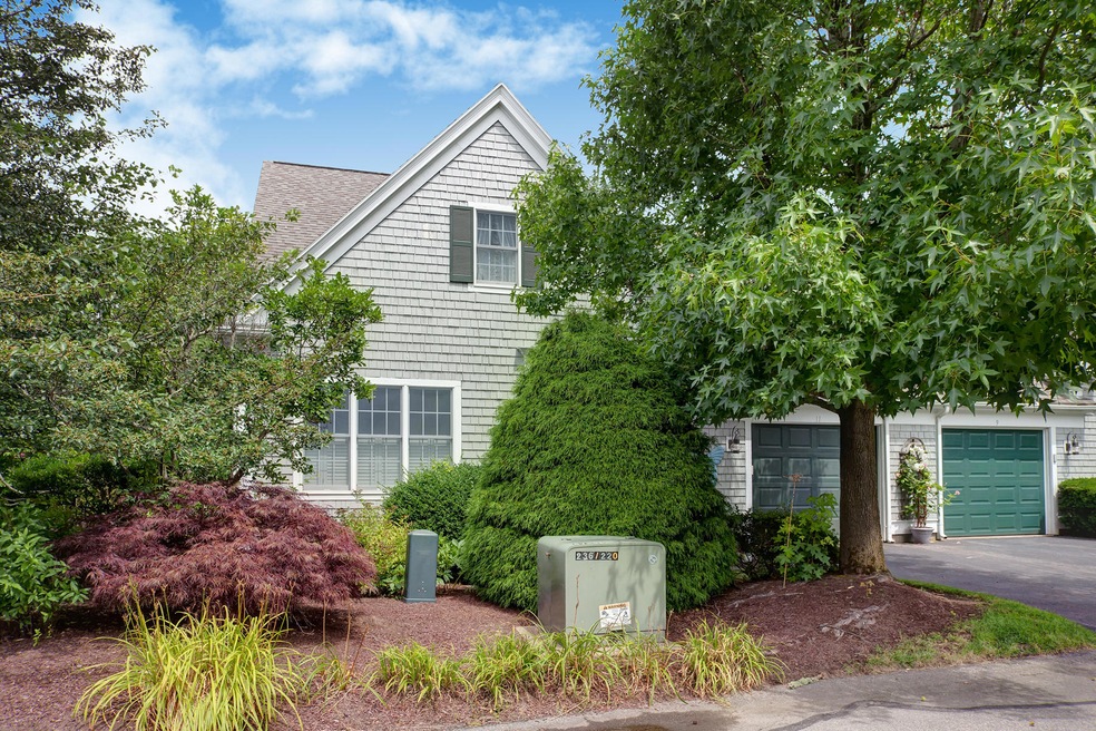 11 Mayfair Ct unit 103, Mashpee, MA 02649 - photo 1