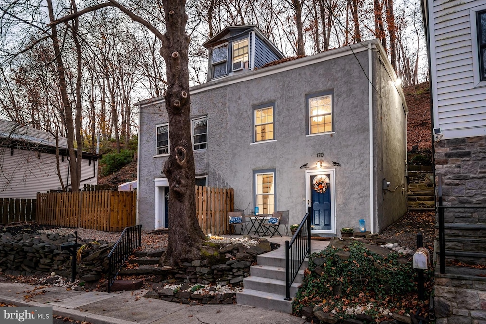 170 York St, Lambertville, NJ 08530 - photo 1