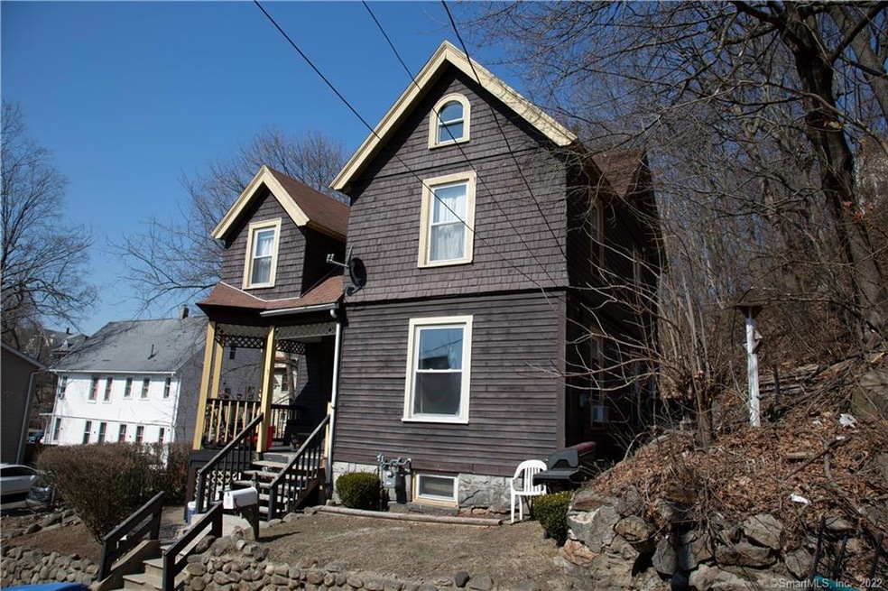 3 Willow Ct, Waterbury, CT 06710 - photo 1