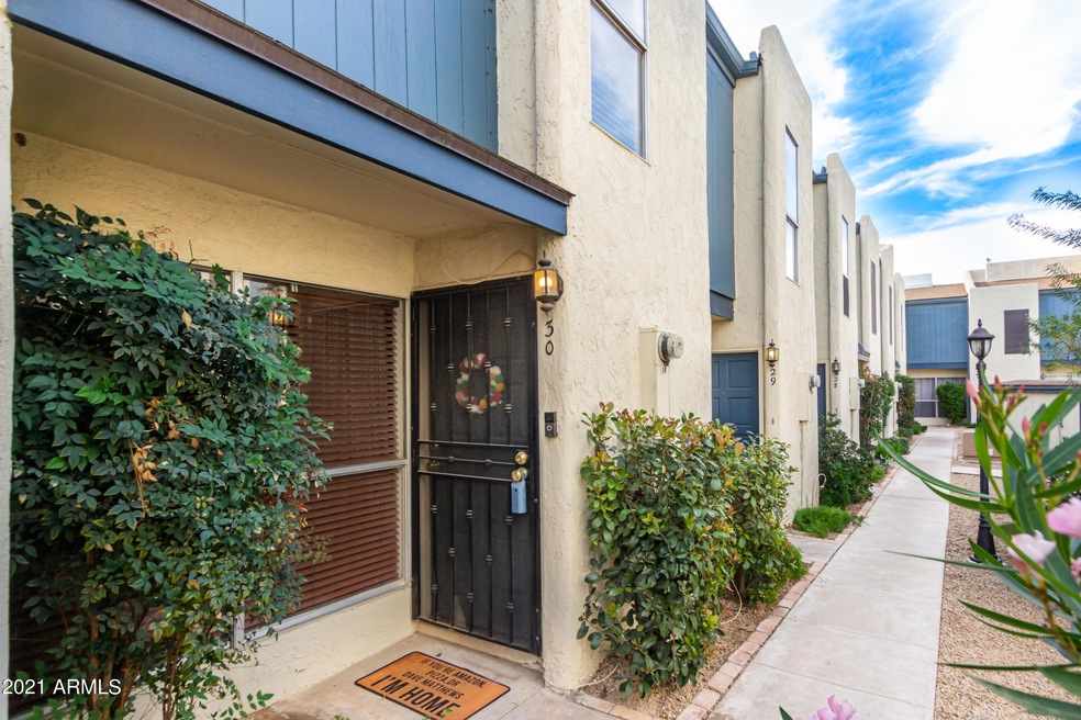 2946 N 14th St unit 30, Phoenix, AZ 85014 - photo 1