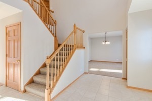 1811 White Oak Dr, Algonquin, IL 60102 - photo 1