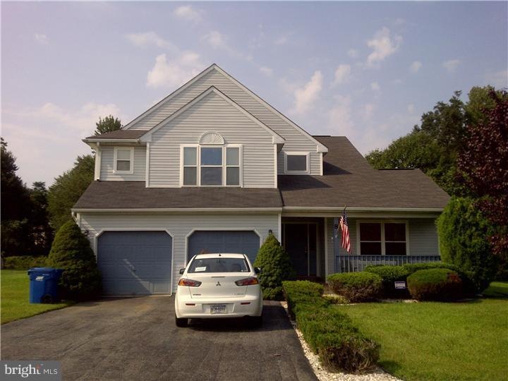 8 Palmetto Cir, New Castle, DE 19720 - photo 1