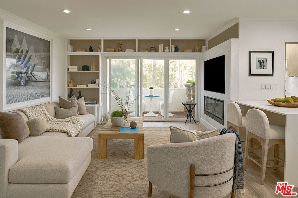 1233 N Laurel Ave unit 216, West Hollywood, CA 90046 - photo 1