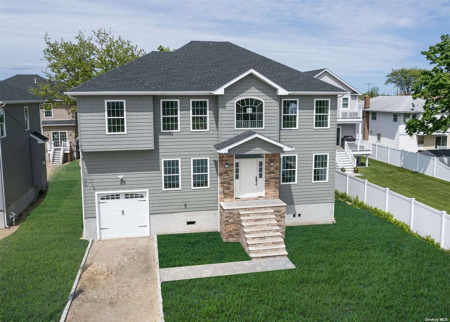 142 Saratoga Blvd, Island Park, NY 11558 - photo 1