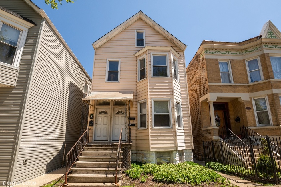 3103 N Kimball Ave unit 3, Chicago, IL 60618 - photo 1