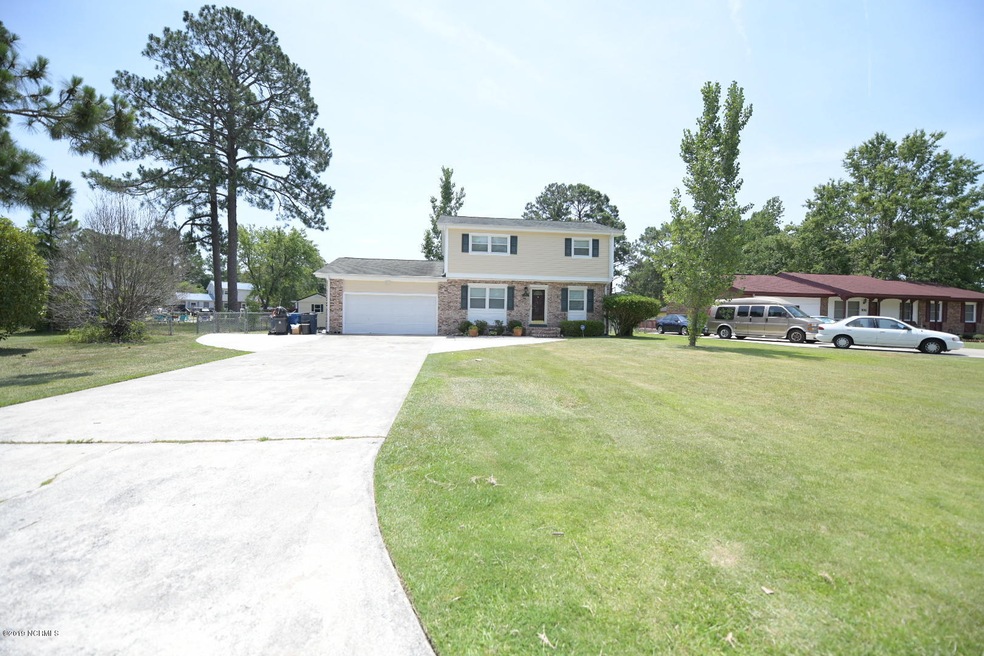 103 Allen Place, Jacksonville, NC 28546 - photo 1