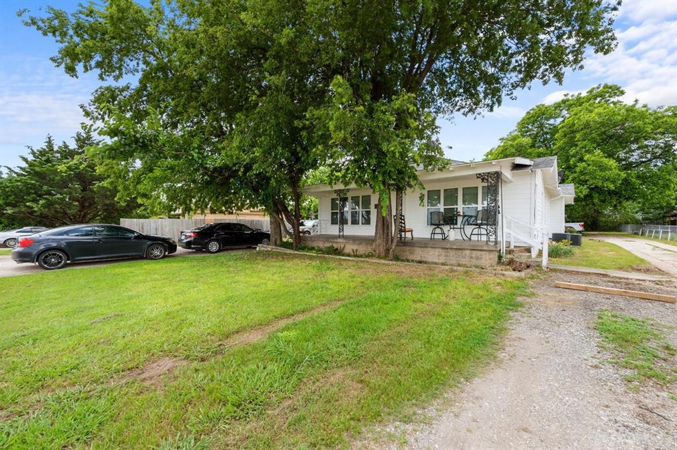 507 Bomber Rd, Fort Worth, TX 76108 - photo 1