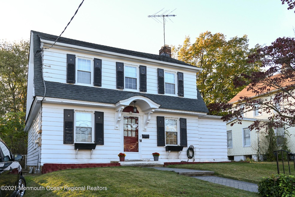 Colonial Home