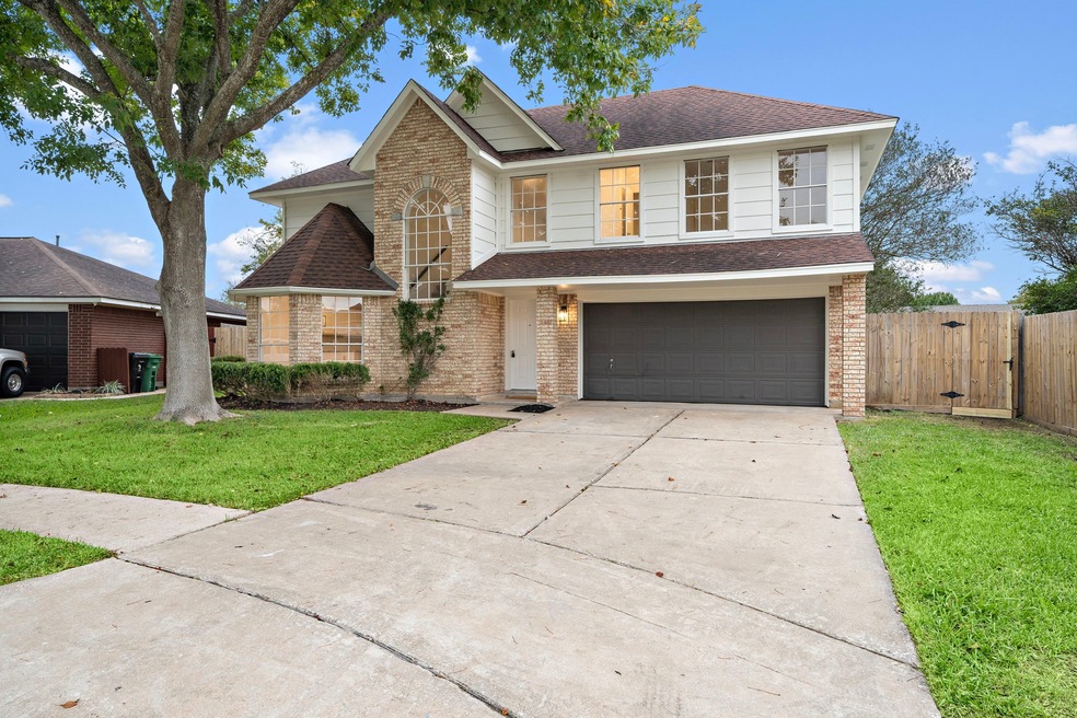 9407 Tree Bridge St, Houston, TX 77075 - photo 1