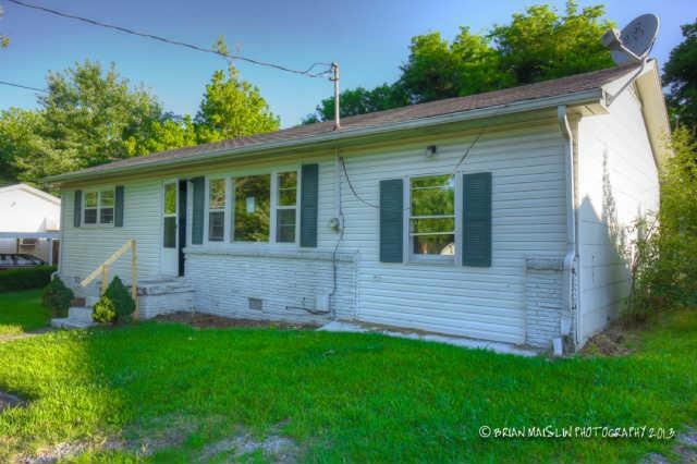 313 Chestnut Dr, Shelbyville, TN 37160 - photo 1