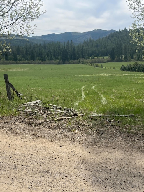 Entrance to property