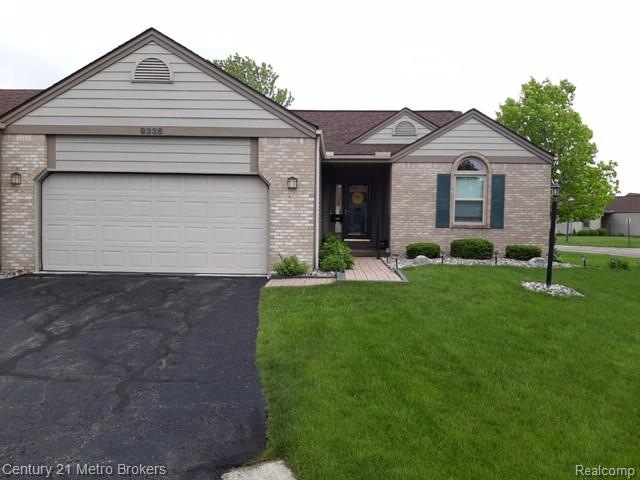 9336 Hillside Ct unit 31, Davison, MI 48423 - photo 1