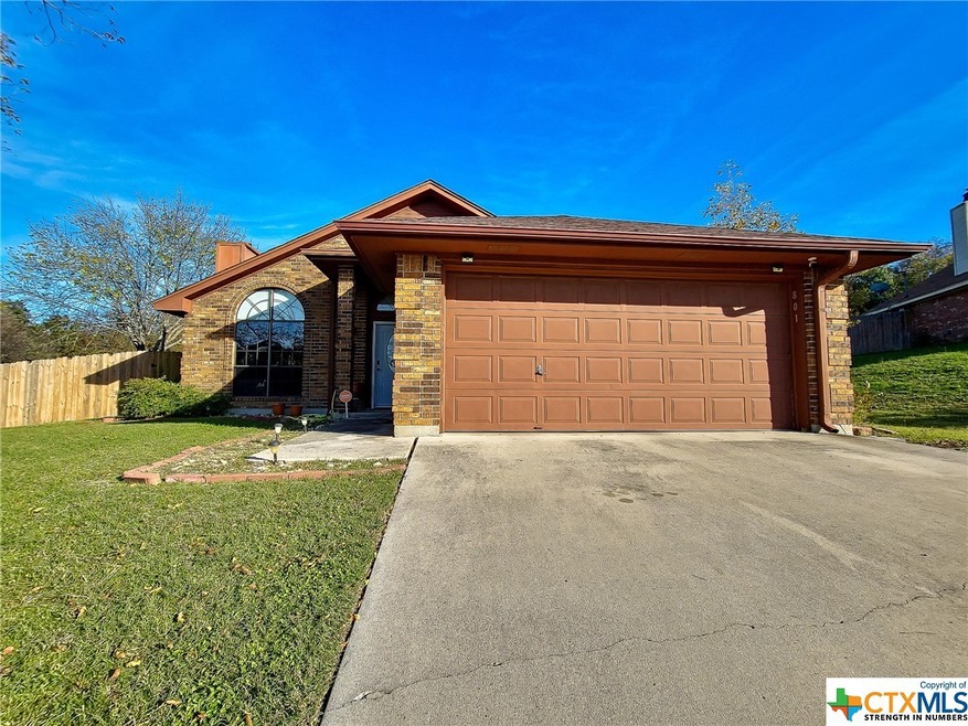 801 Houston St, Copperas Cove, TX 76522 - photo 1