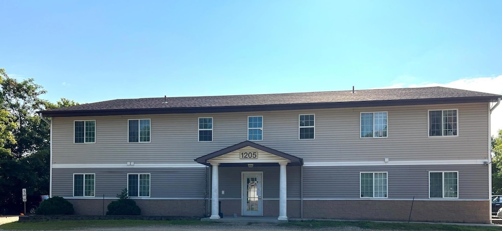 Lake Ripley Exterior.jpg