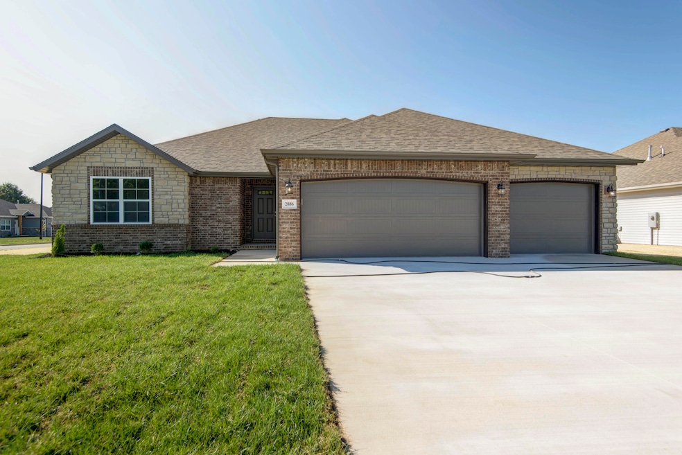 827 S Ridgemont Dr unit Lot 211, Nixa, MO 65714 - photo 1