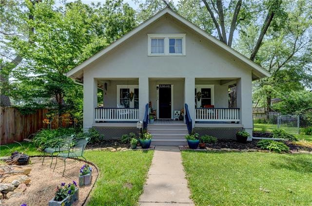 12125 W 61st St, Shawnee, KS 66216 - photo 1