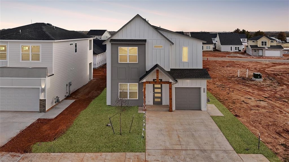 4200 NW 180th St, Edmond, OK 73012 - photo 1