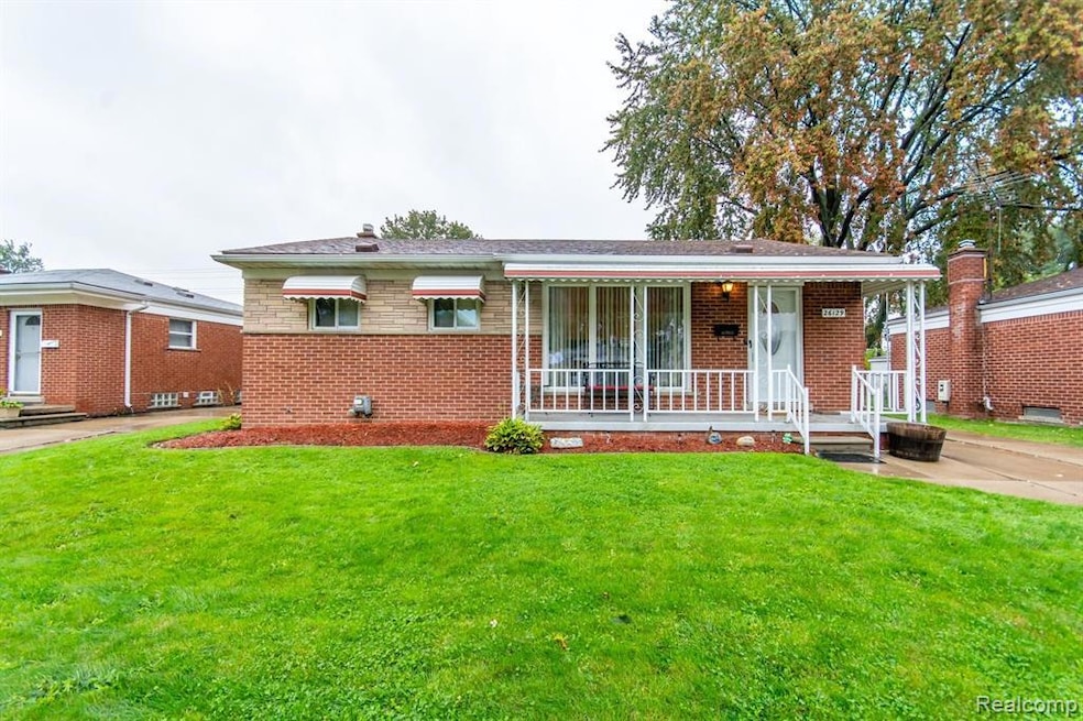 26129 La Salle Ct, Roseville, MI 48066 - photo 1