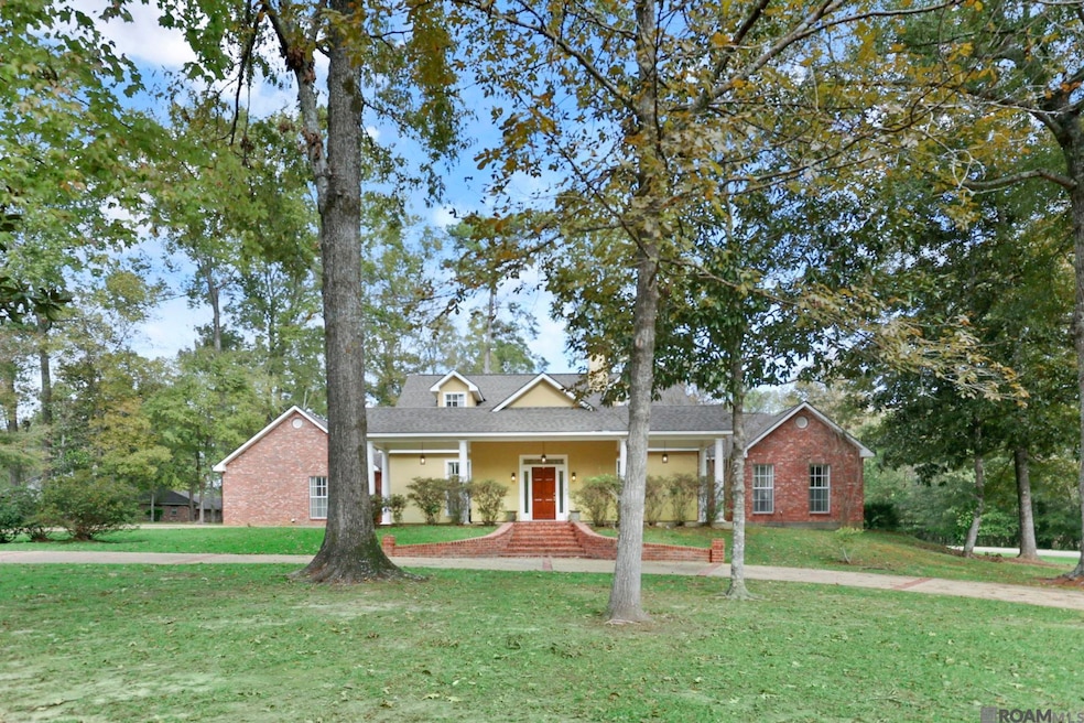 For Sale $559,000 • Co-Listing Agent