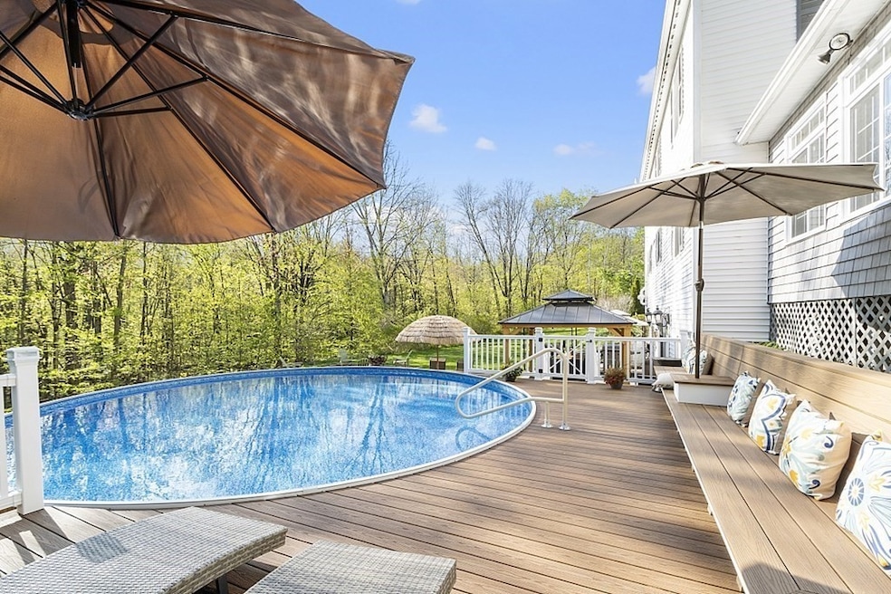 264 Hackett Hill Rd, Hooksett, NH 03106 - photo 1