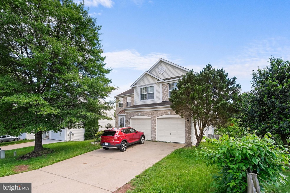 8645 Huddersfield Way, Bristow, VA 20136 - photo 1