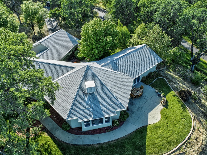 8392 Maynard Rd, Palo Cedro, CA 96073 For Sale