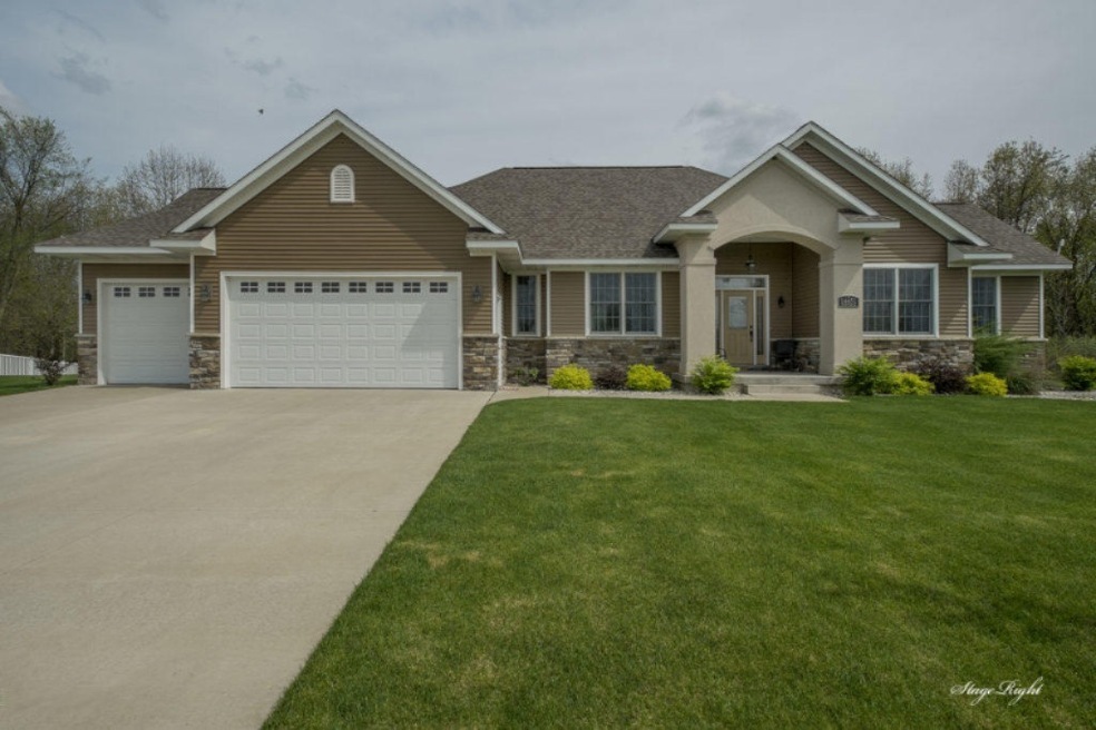 14551-MacDonald-1-1-1024x683 front