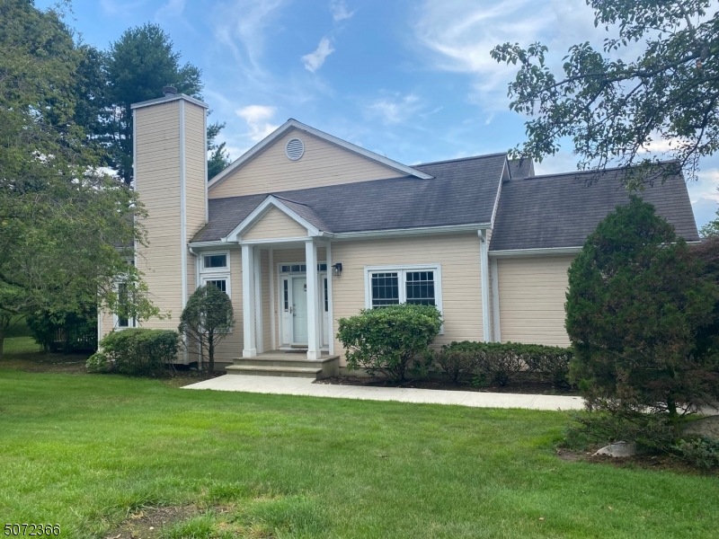 16 Hadley Ln, Wayne, NJ 07470 - photo 1